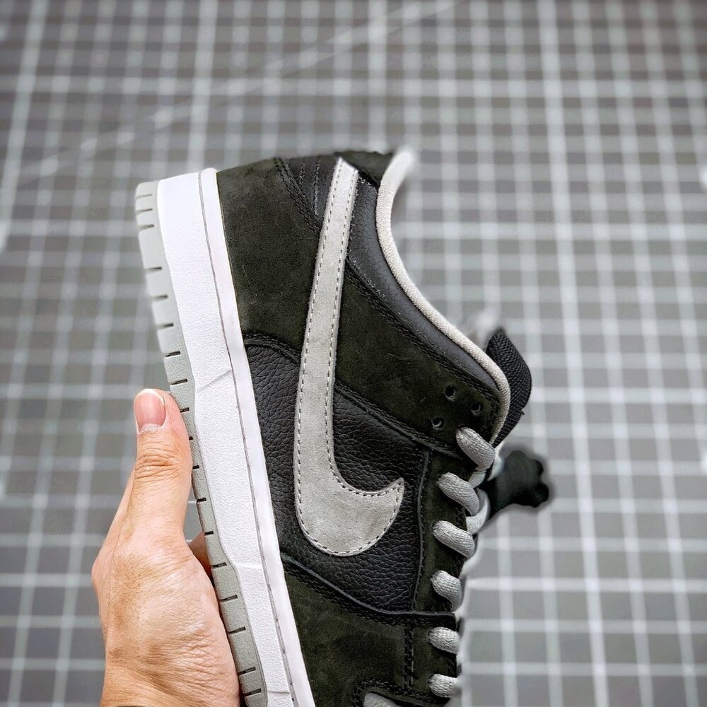 Nike  SB Dunk Low J-Pack "Shadow" BQ6817-007 - Picture 15 of 15